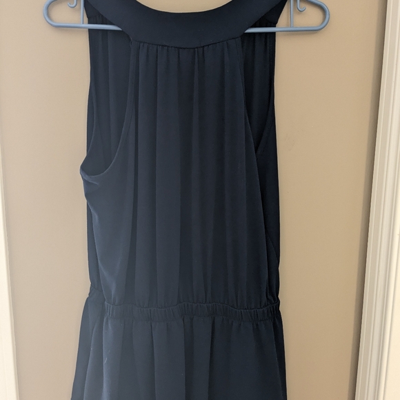 Sleeveless blouse - Picture 3 of 3